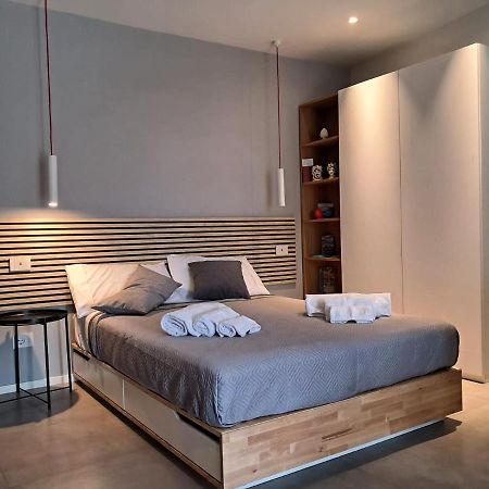 Porta San Paolo House Aparthotel Castelbuono  Eksteriør bilde