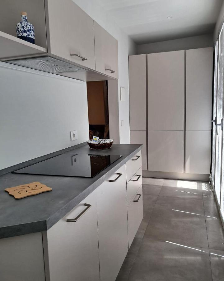 Porta San Paolo House Aparthotel Castelbuono  Eksteriør bilde