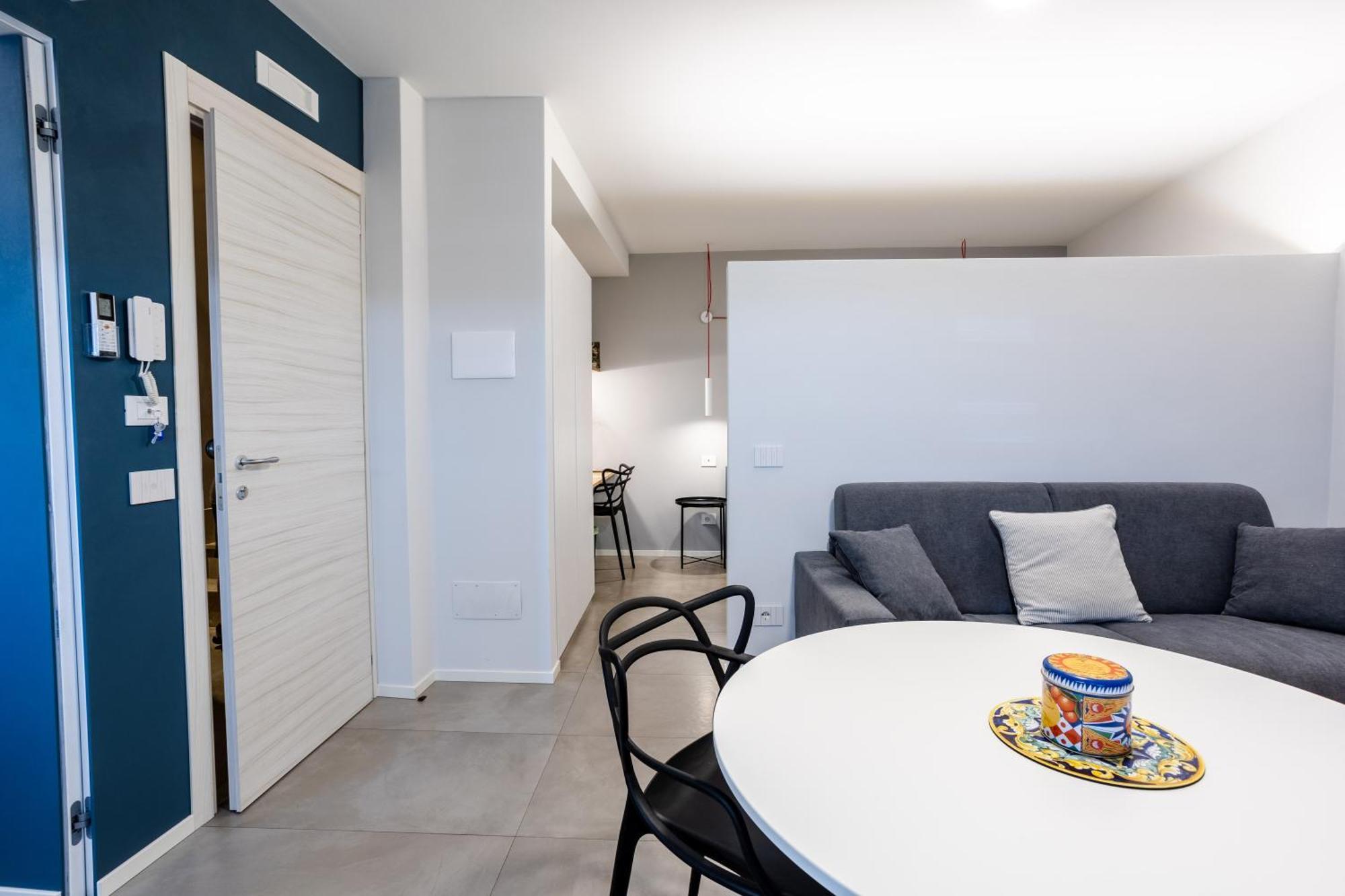 Porta San Paolo House Aparthotel Castelbuono  Eksteriør bilde
