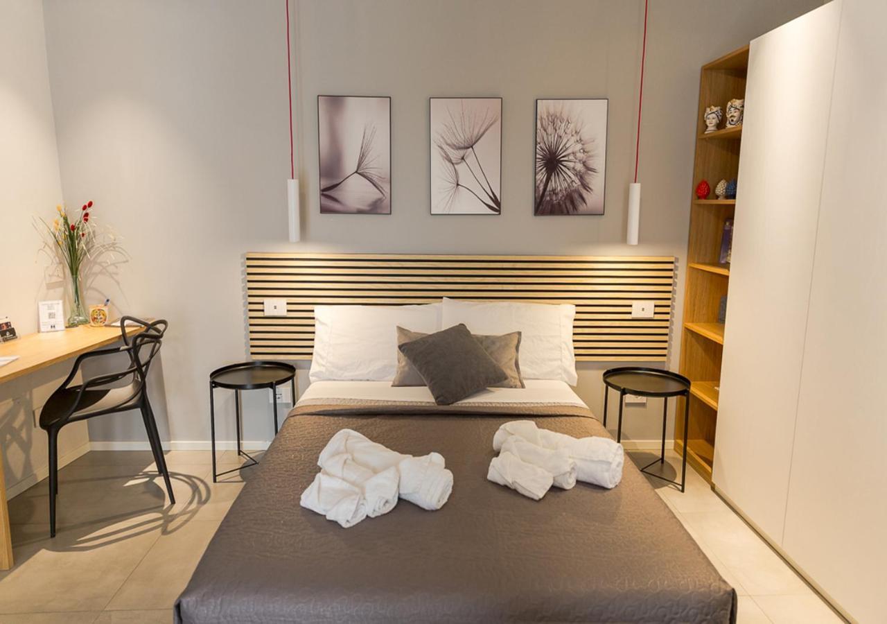 Porta San Paolo House Aparthotel Castelbuono  Eksteriør bilde